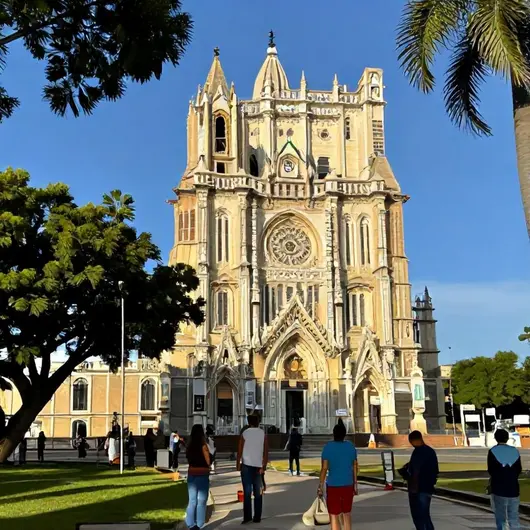 Descubra a Basílica de Nazaré: Um Patrimônio de Fé em Belém - PA