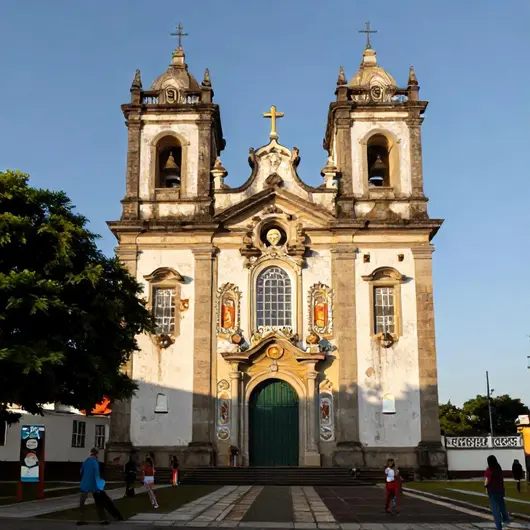 Descubra a Basílica Santuário de Nazaré em Belém - PA