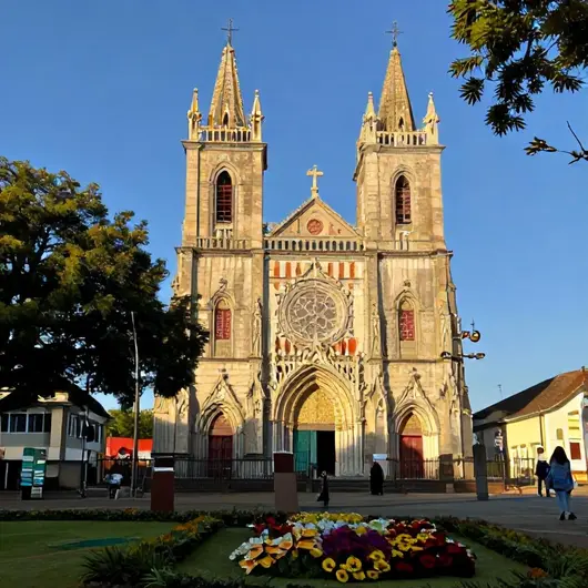Descubra a Basílica Santuário de Nazaré em Belém - PA