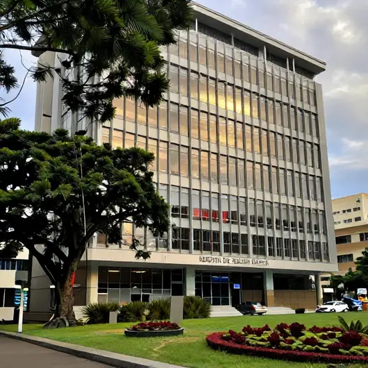 Descubra a Secretaria de Estado de Saúde Pública