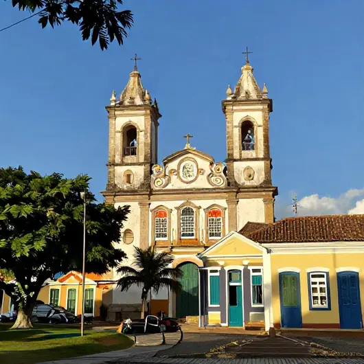 Descubra os Pontos Turísticos Imperdíveis Descubra os Pontos Turísticos Imperdíveis