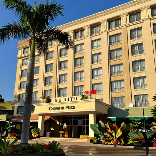 Hotel Crowne Plaza Belém: Conforto e Conectividade