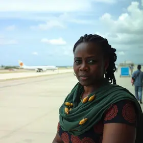 destino mulher de Serra Leoa aeroporto Belém